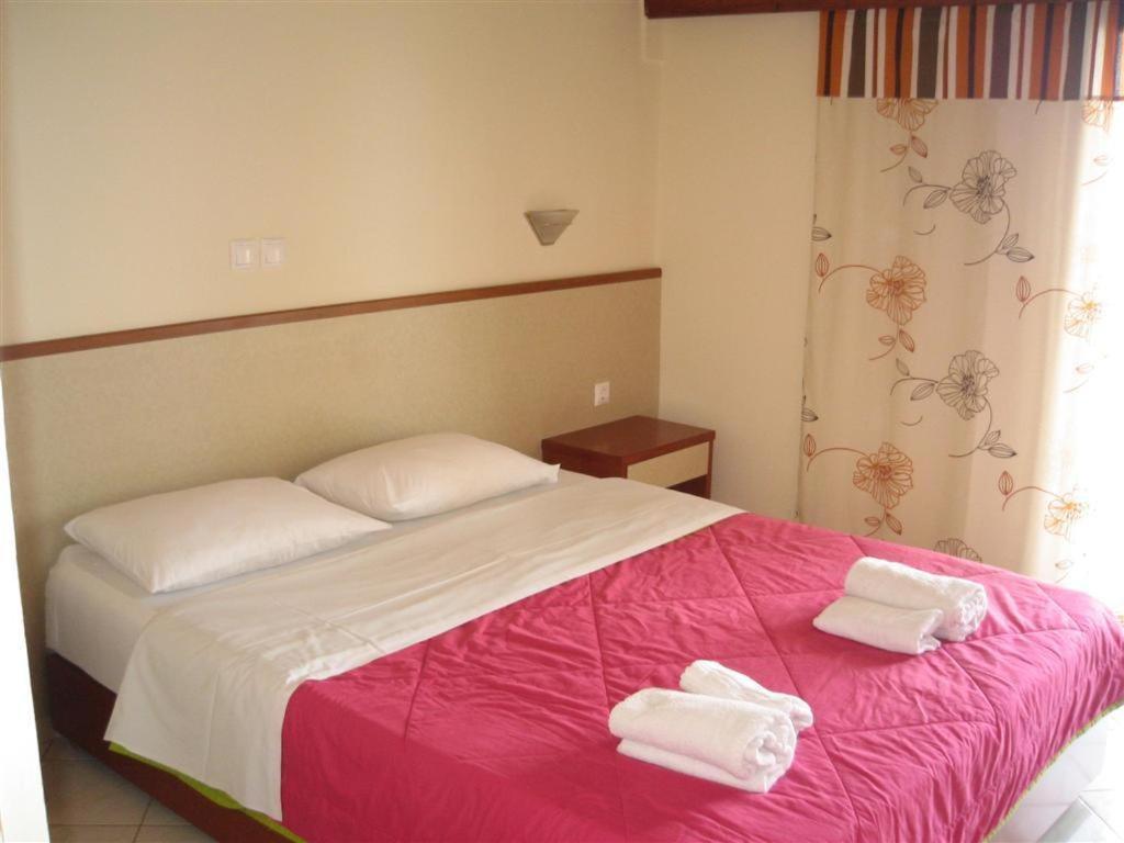 Bella Vista Hotel "By Checkin" Χερσόνησος Δωμάτιο φωτογραφία