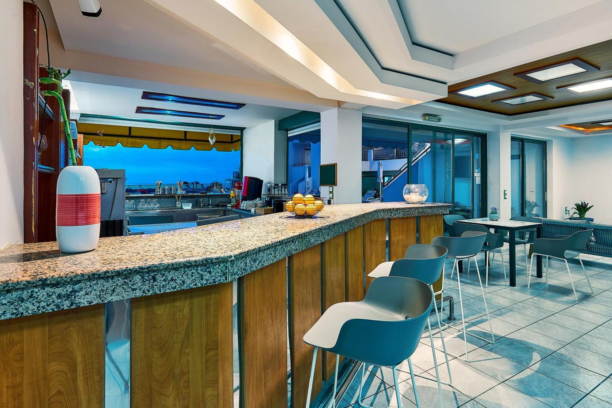Bella Vista Hotel "By Checkin" Χερσόνησος Εξωτερικό φωτογραφία