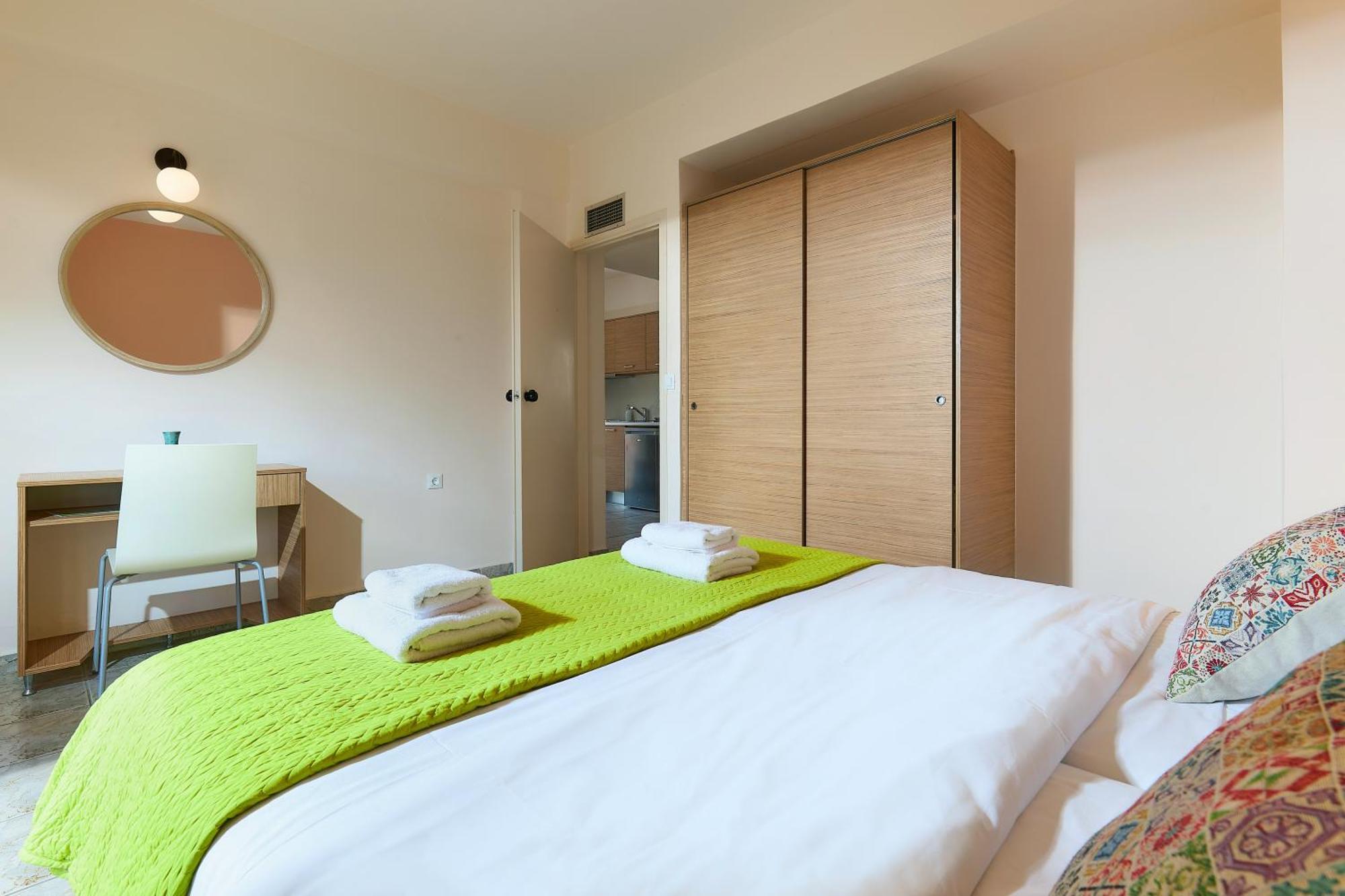 Bella Vista Hotel "By Checkin" Χερσόνησος Εξωτερικό φωτογραφία