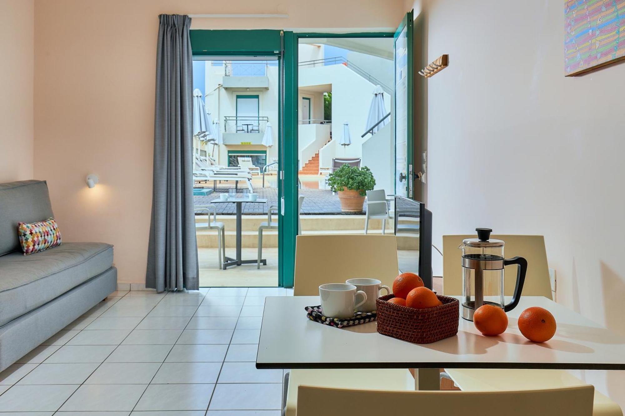 Bella Vista Hotel "By Checkin" Χερσόνησος Εξωτερικό φωτογραφία