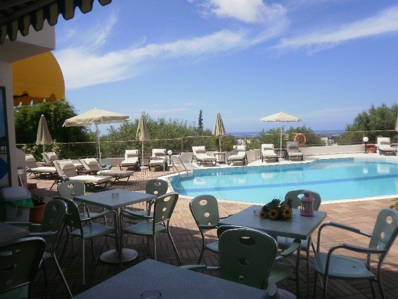 Bella Vista Hotel "By Checkin" Χερσόνησος Εξωτερικό φωτογραφία